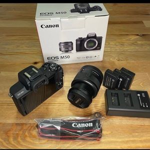 Canon EOS M50 Mirrorless Vlogging Camera Kit with EF-M 15-45mm Lens, Black